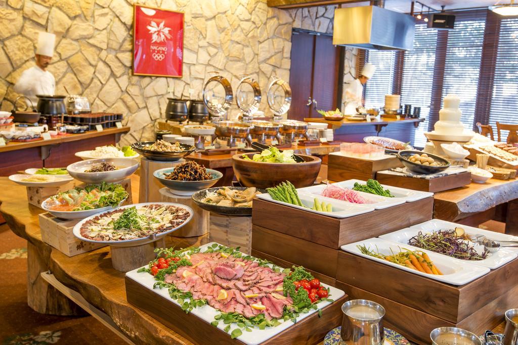 Hakuba Mominoki Hotel Zewnętrze zdjęcie